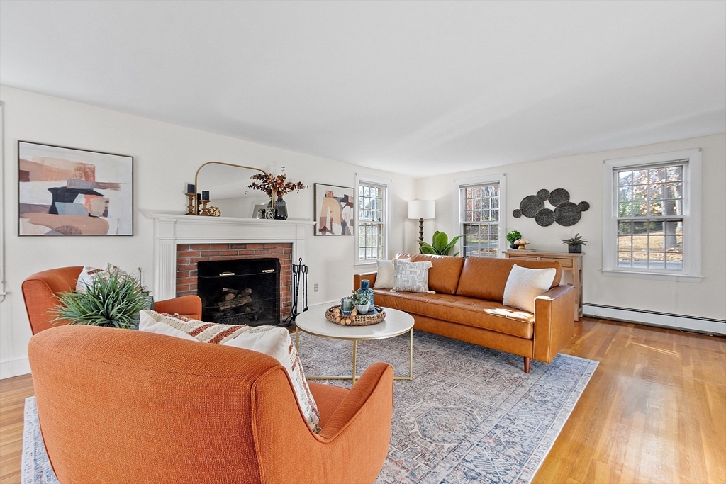 25 Oneida Rd