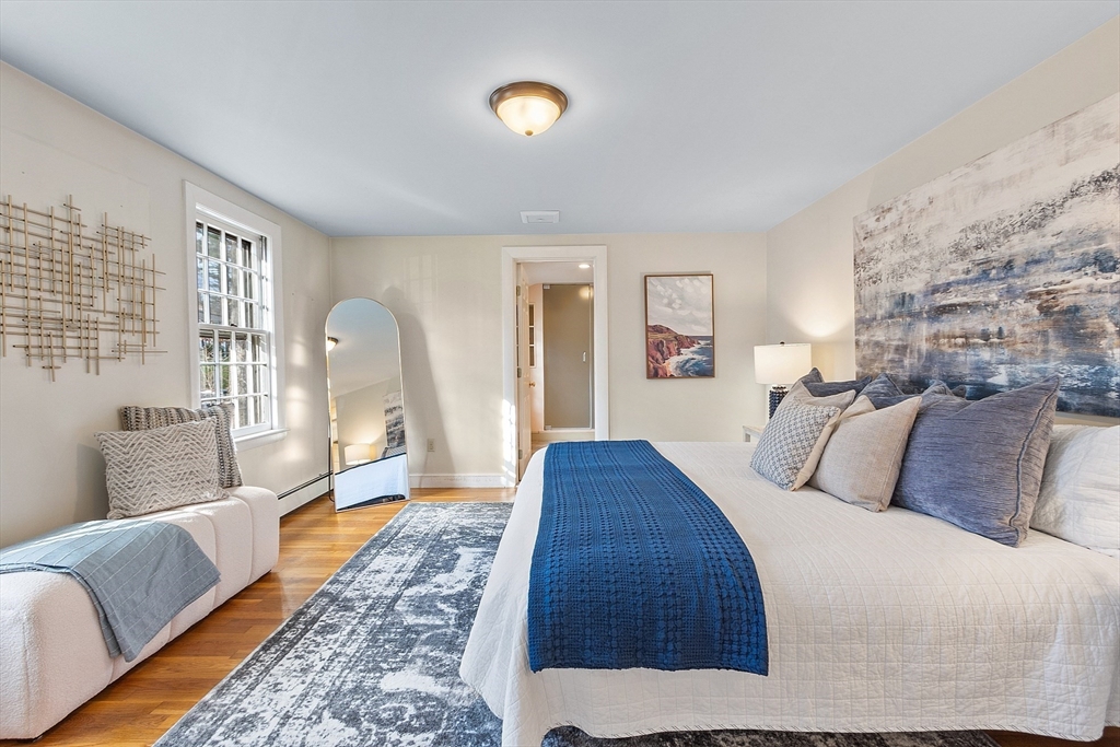 25 Oneida Rd