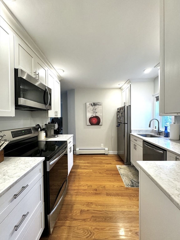 13 Cottage Ave # 2R