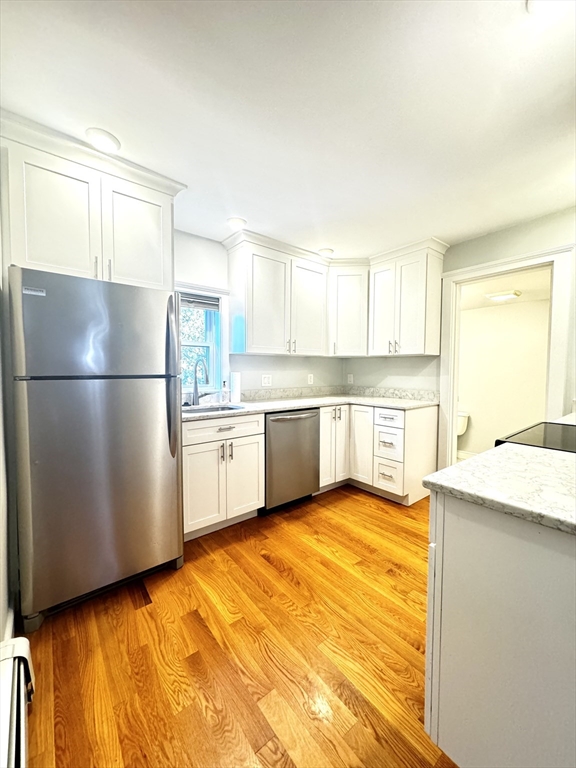 13 Cottage Ave # 2R