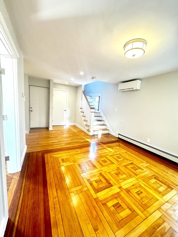 13 Cottage Ave # 2R