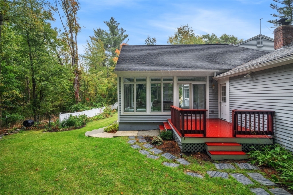 33 Old Village Rd