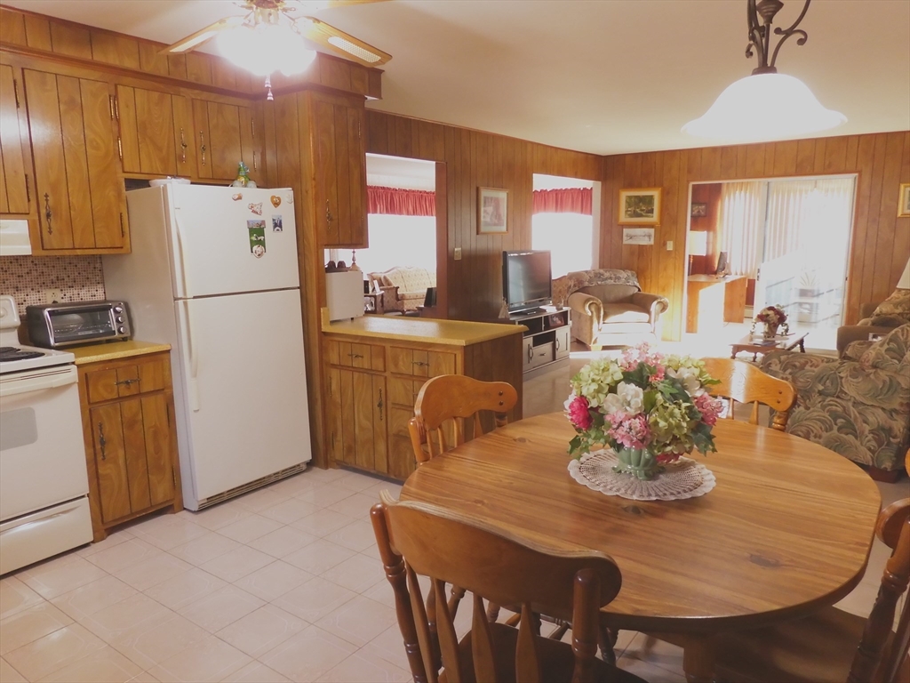 23 Henry Ave