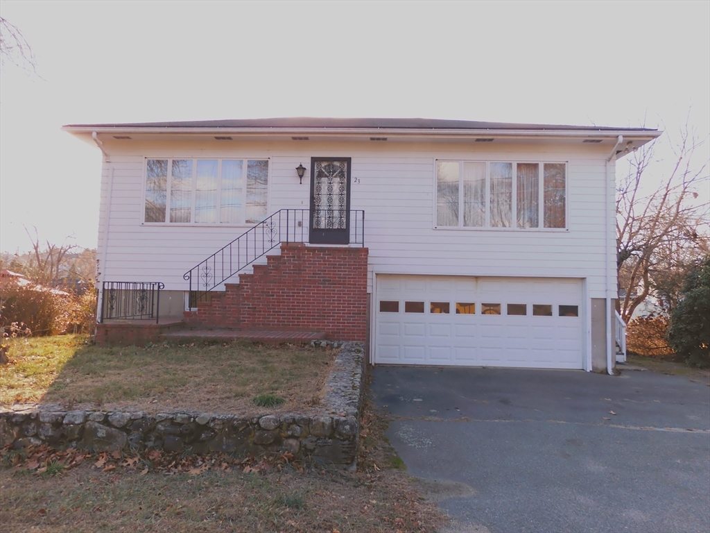 23 Henry Ave