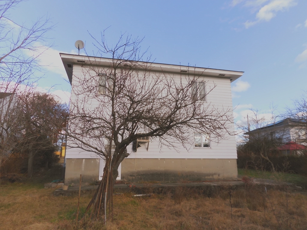 23 Henry Ave