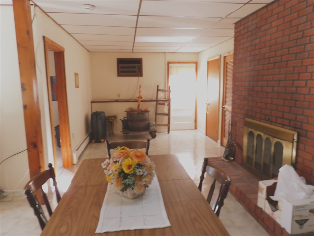 23 Henry Ave