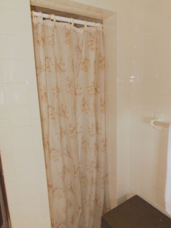 23 Henry Ave