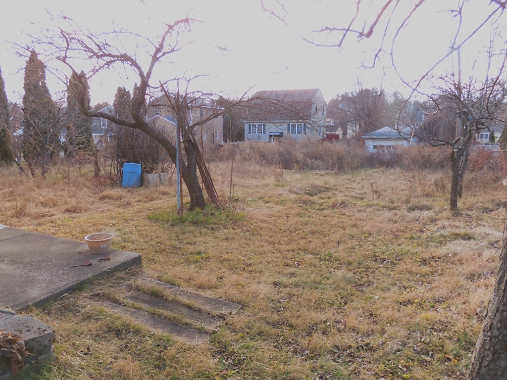 23 Henry Ave