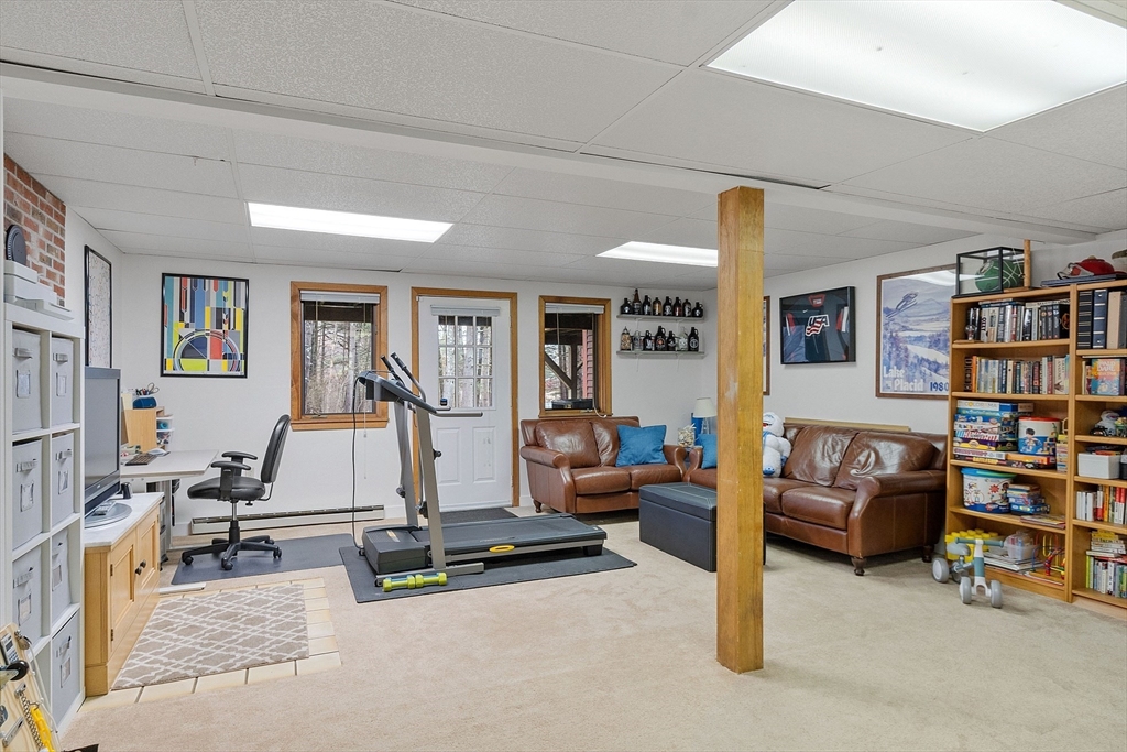 7 Woodridge Lane # 7