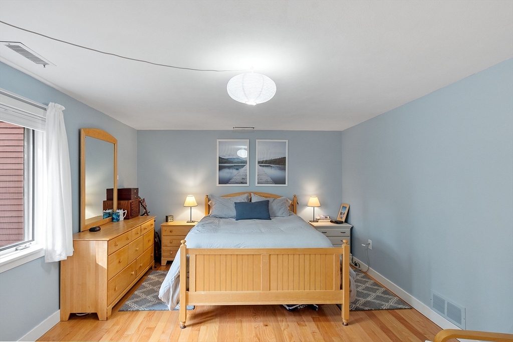 7 Woodridge Lane # 7