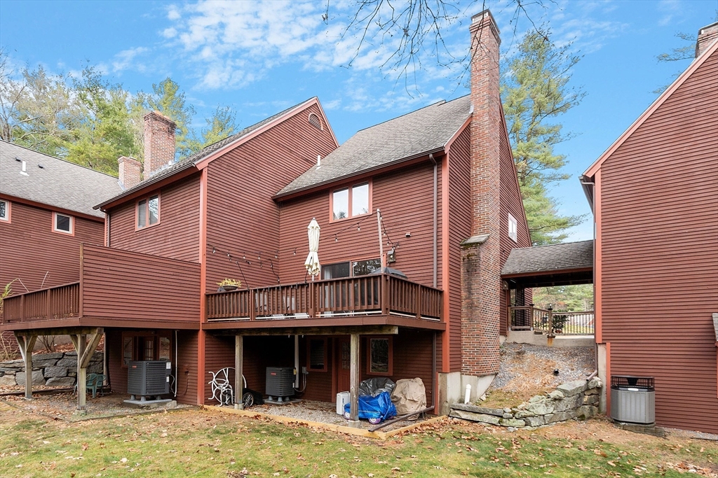 7 Woodridge Lane # 7