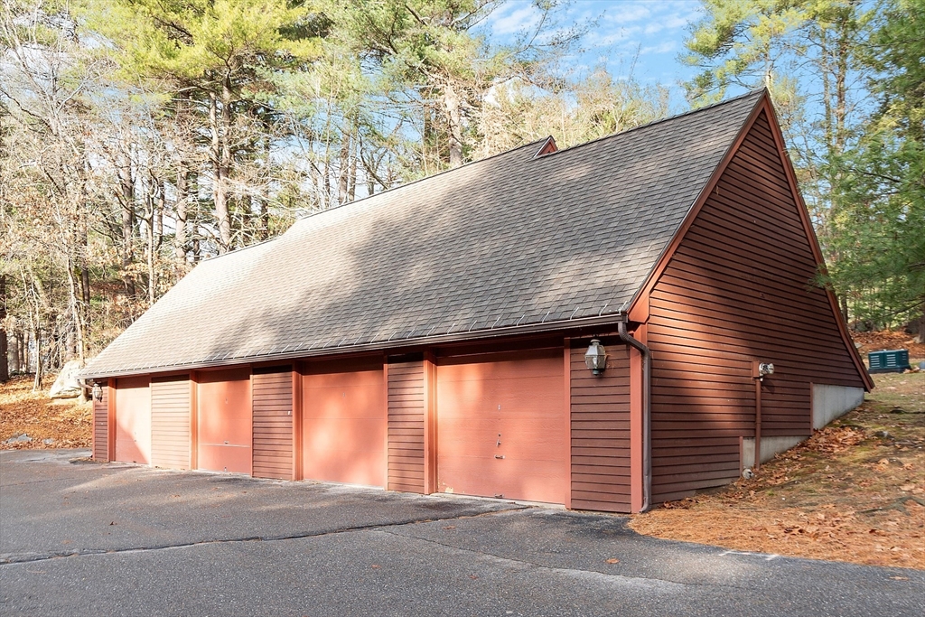 7 Woodridge Lane # 7