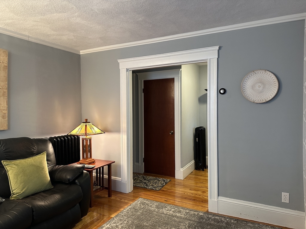 28 Maple Avenue # 1