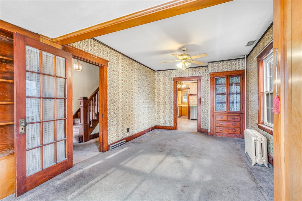 243 Main St