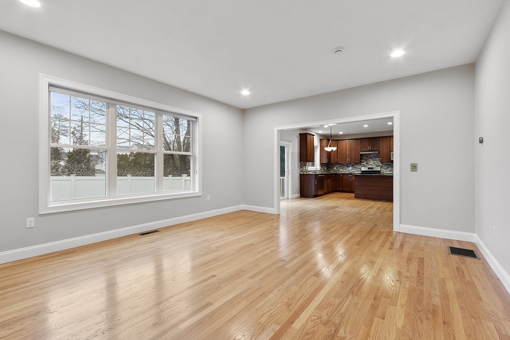 1 Martha Ln # 1