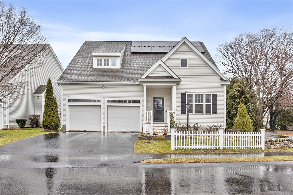 1 Martha Ln # 1