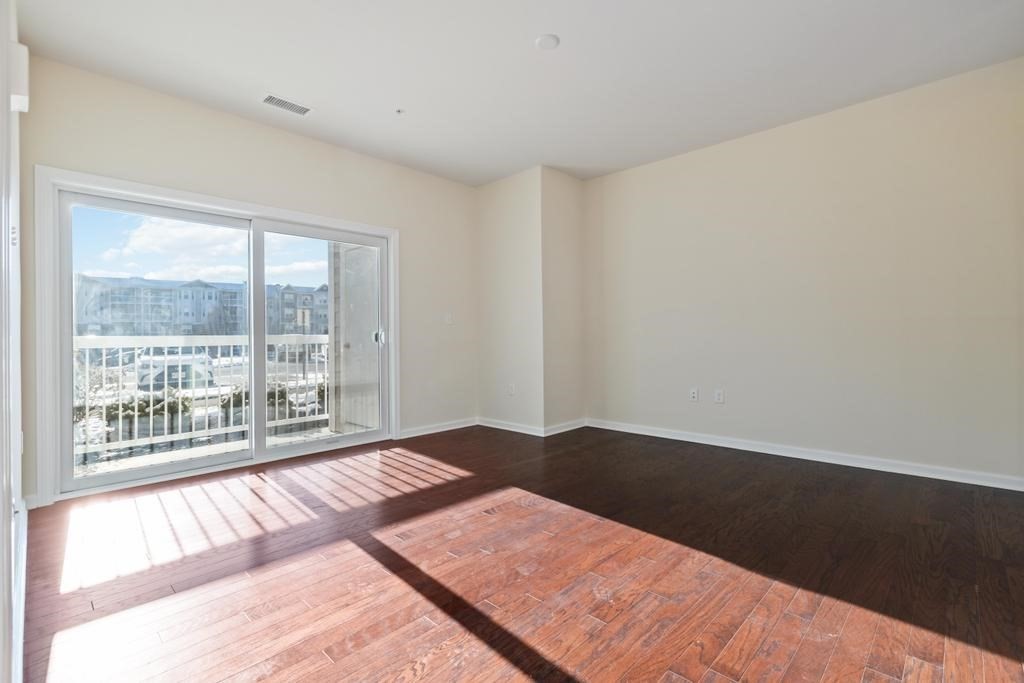 230 Martins Landing # 105