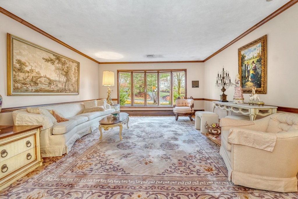 23 Olde Village Dr
