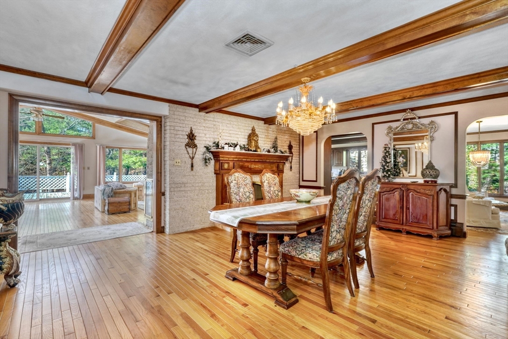 23 Olde Village Dr