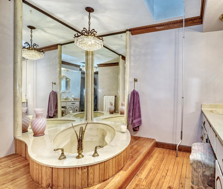 23 Olde Village Dr