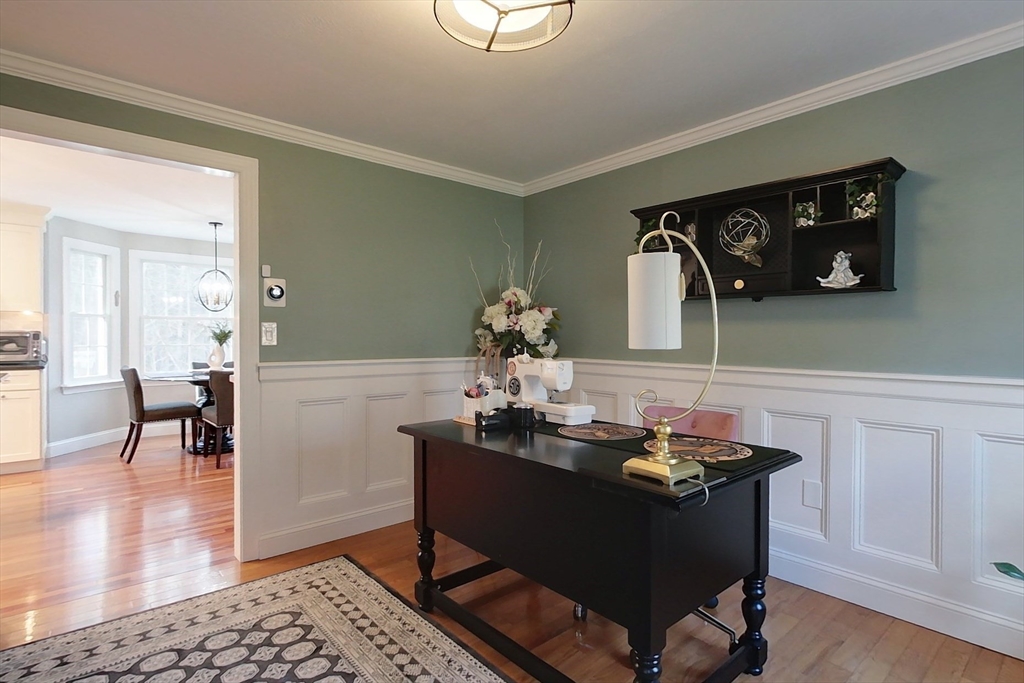 233 Nashua Rd