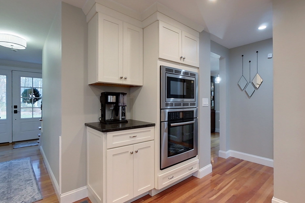 233 Nashua Rd