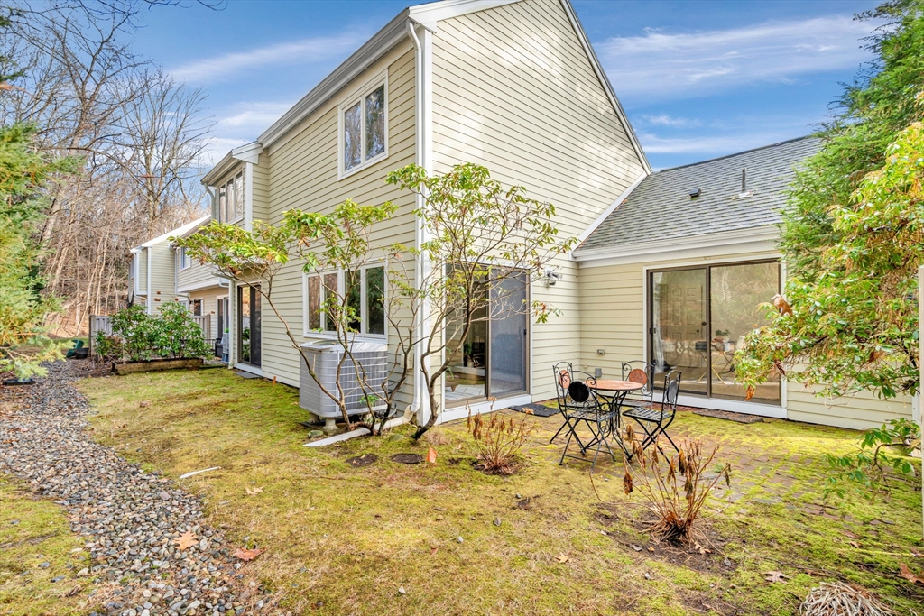 108 Fifer Lane # 108
