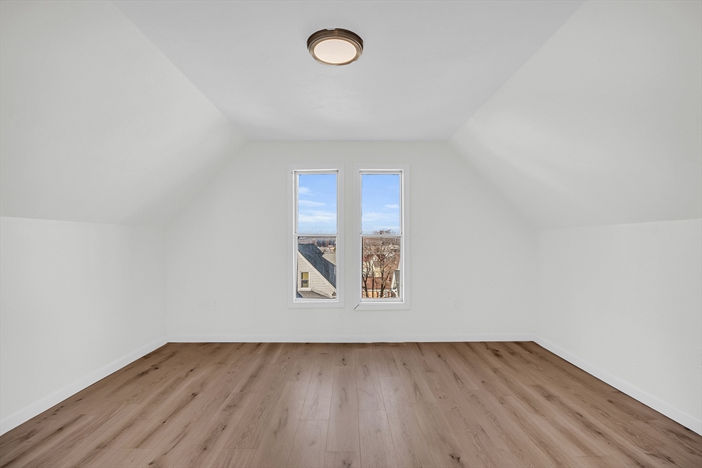 16 Walnut Terr