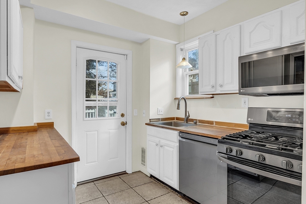 16 Walnut Terr