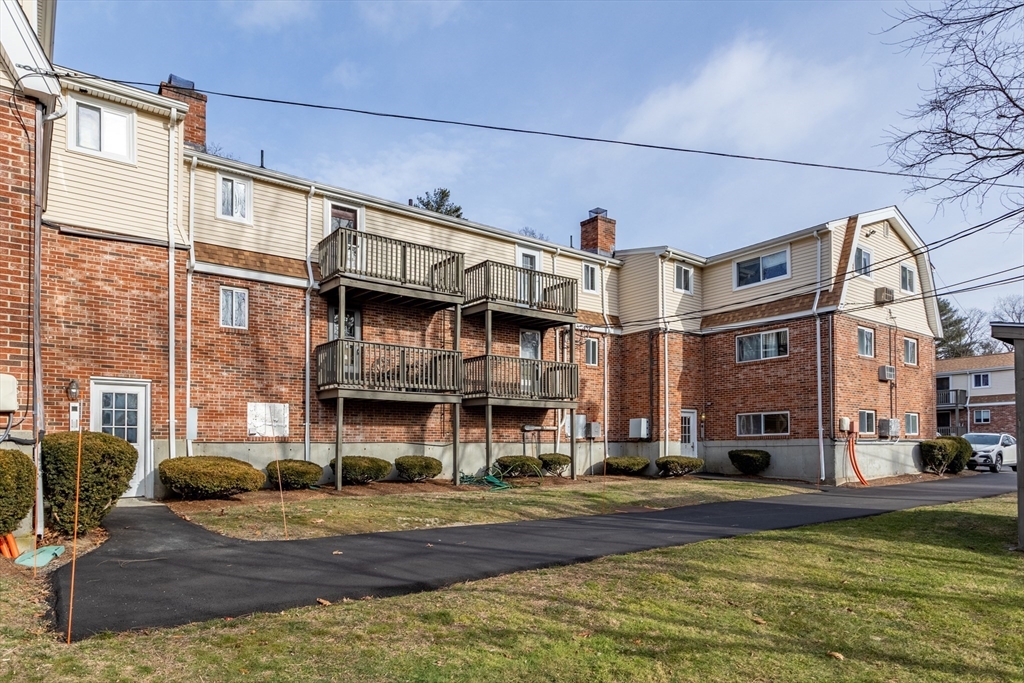 7 Wampus Ave # 11