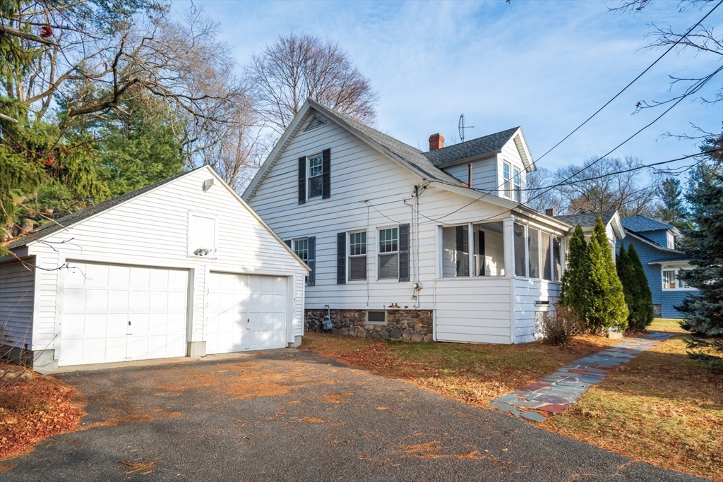 312 Turnpike Street