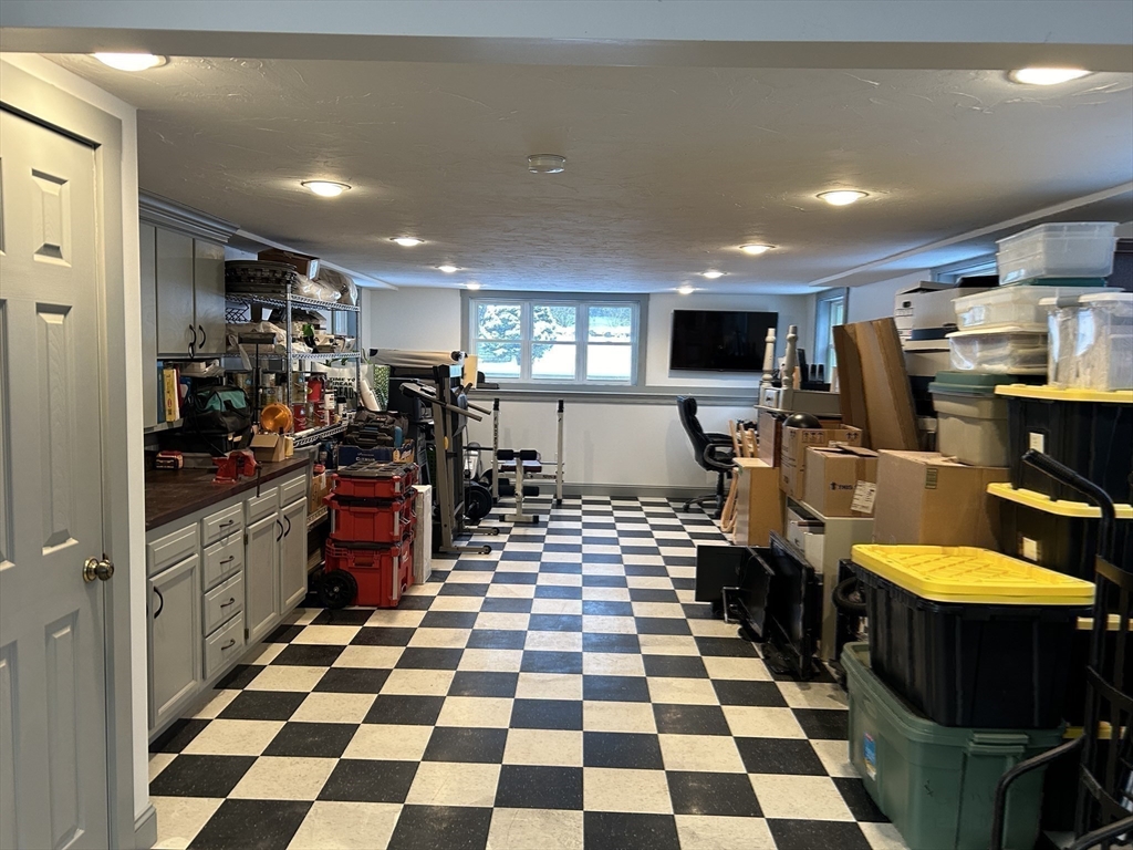 21 Fieldstone Dr