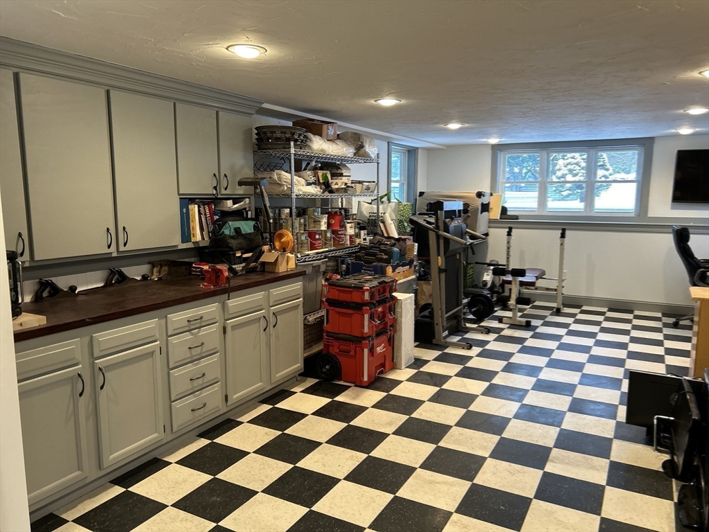 21 Fieldstone Dr