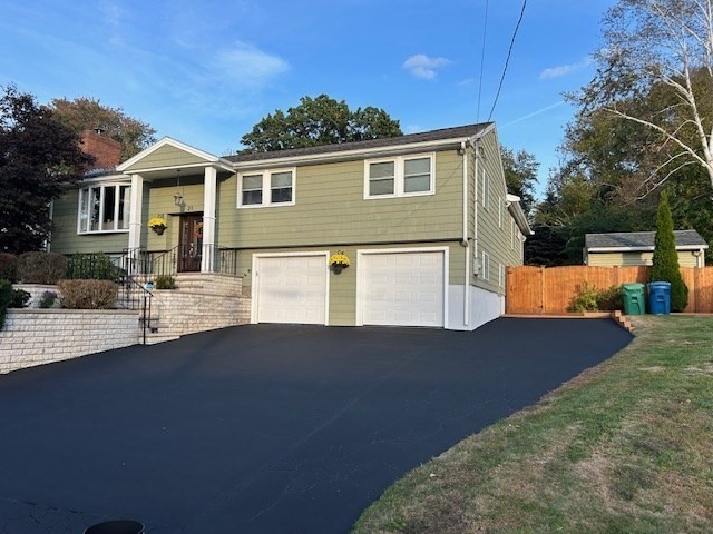 21 Fieldstone Dr