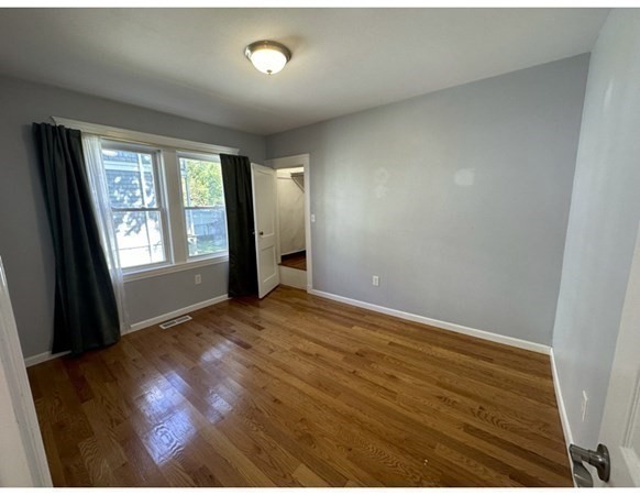 102-104 Varnum St # 1