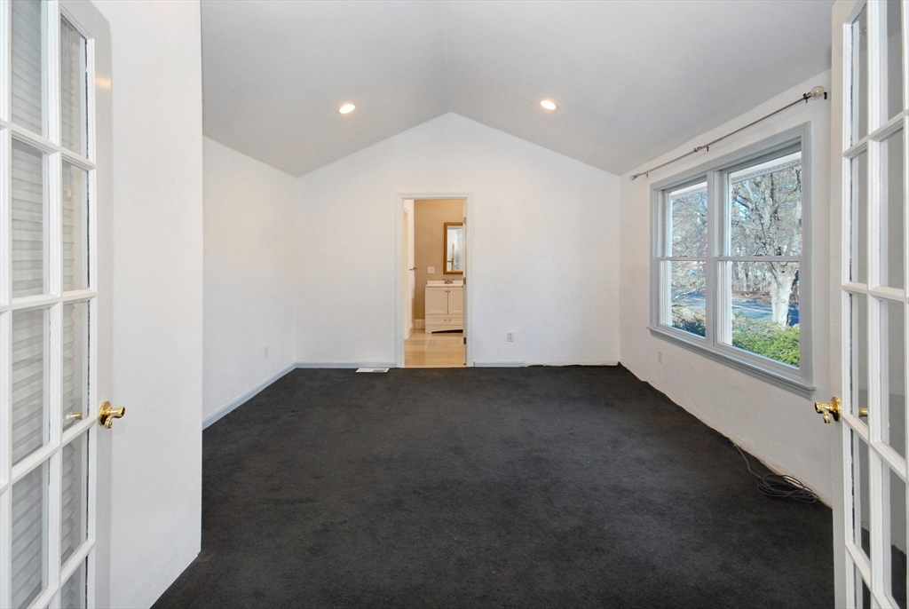 347 Old Bedford Road