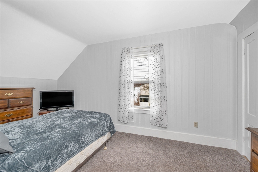 48 Beacon Street