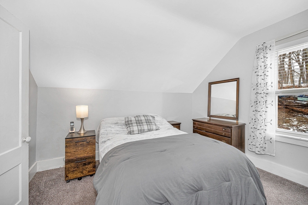 48 Beacon Street