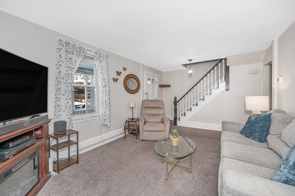 48 Beacon Street