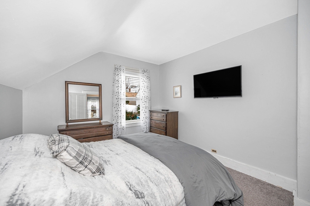 48 Beacon Street