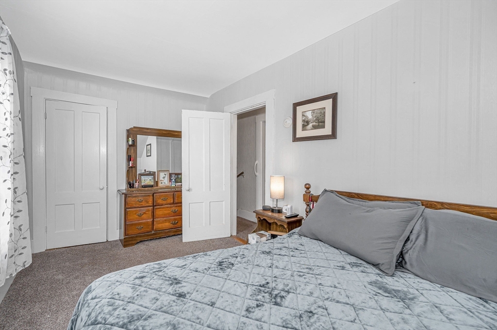 48 Beacon Street
