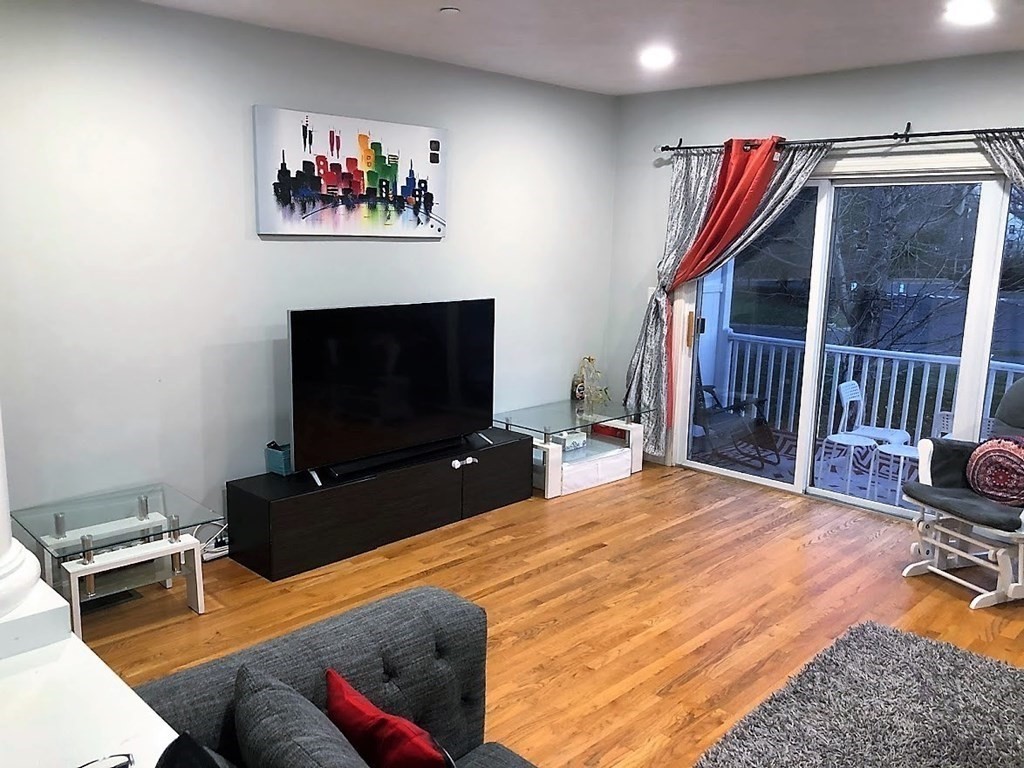 12 Ship Ave # 5