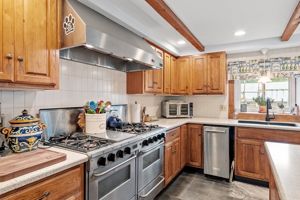 34-36 Jewett Street