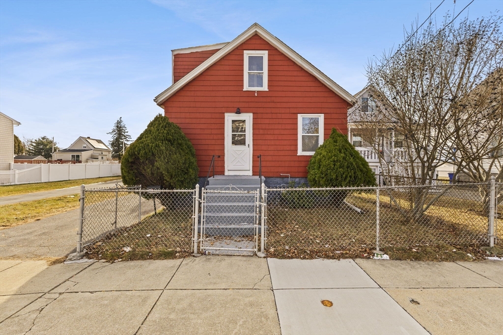 51 Miller St