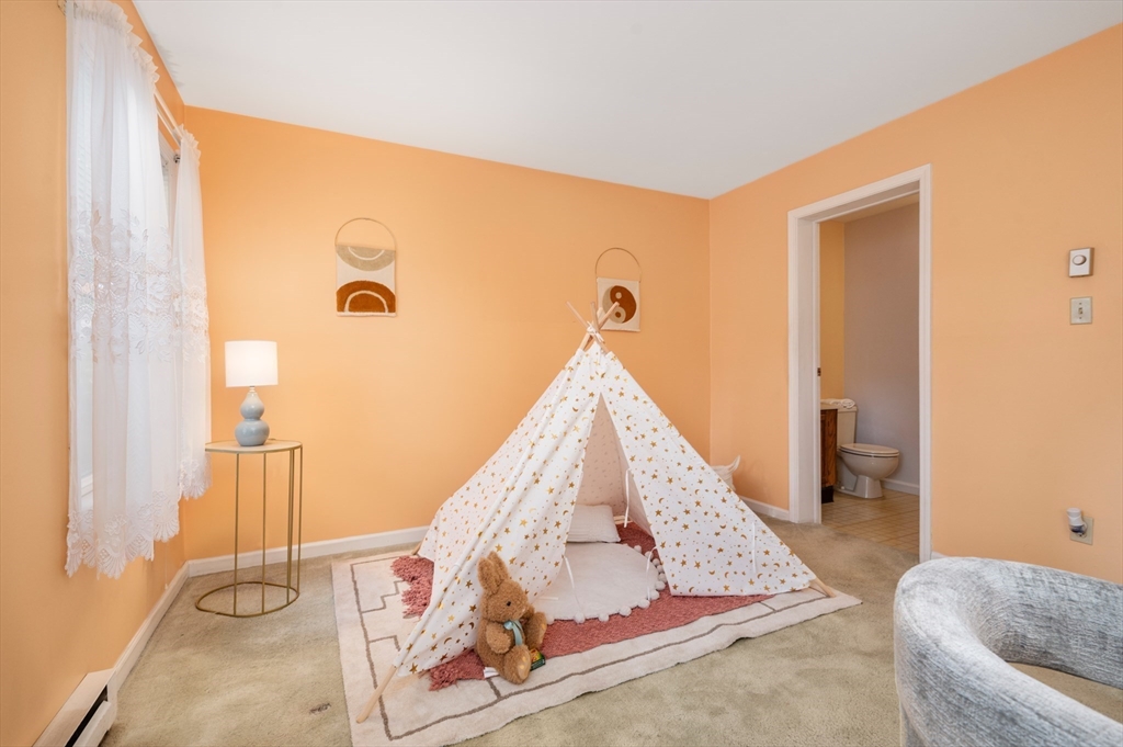 50 Hicks Ave # 17