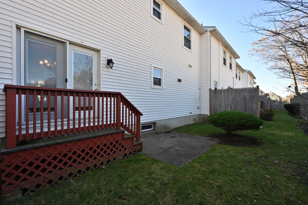 50 Hicks Ave # 17
