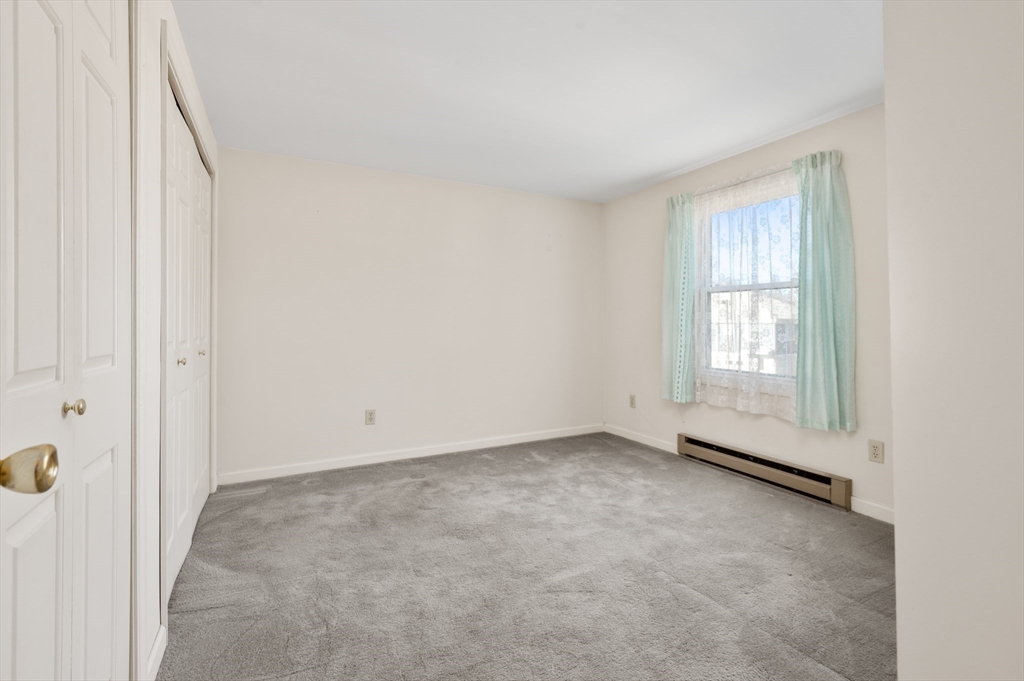 50 Hicks Ave # 17