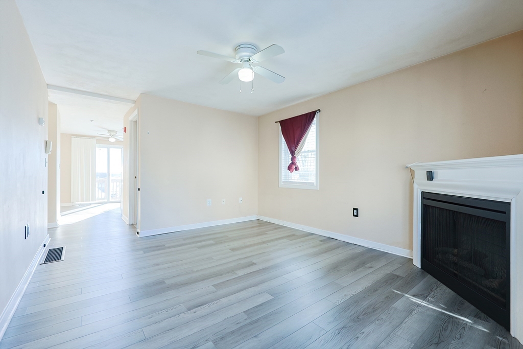 50 Liberty St # 1