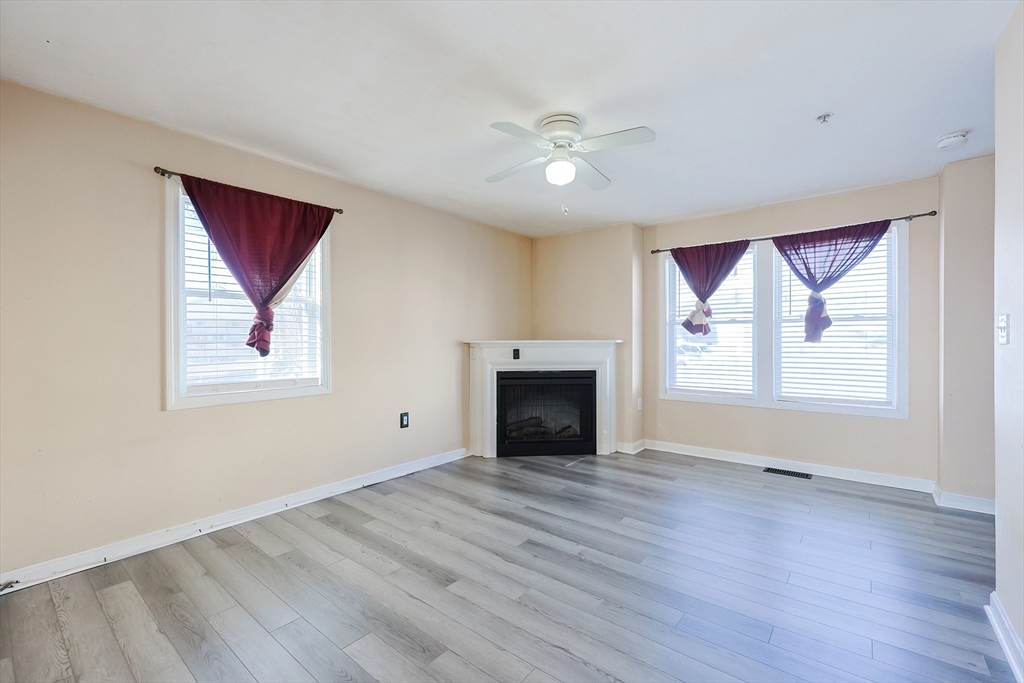 50 Liberty St # 1