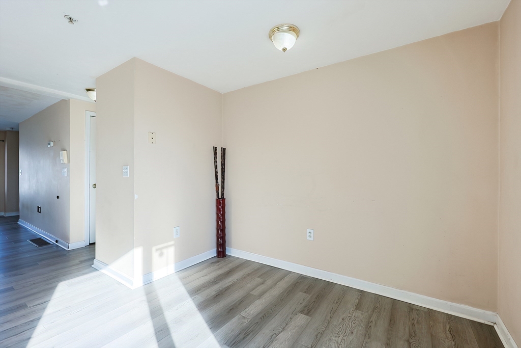 50 Liberty St # 1